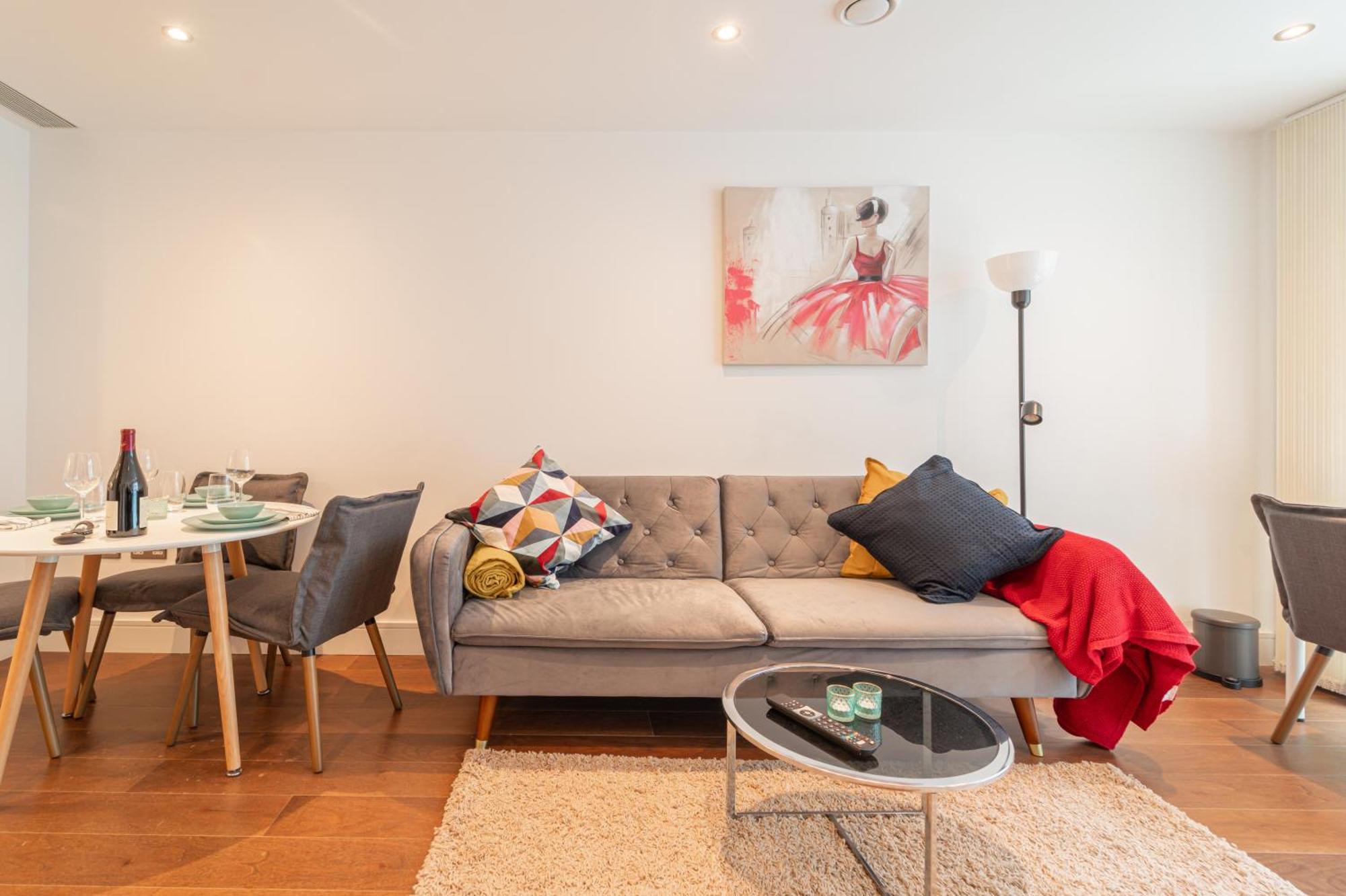Stylish And Comfortable Canary Wharf Apartment Perfect For Long Stays London Exterior photo